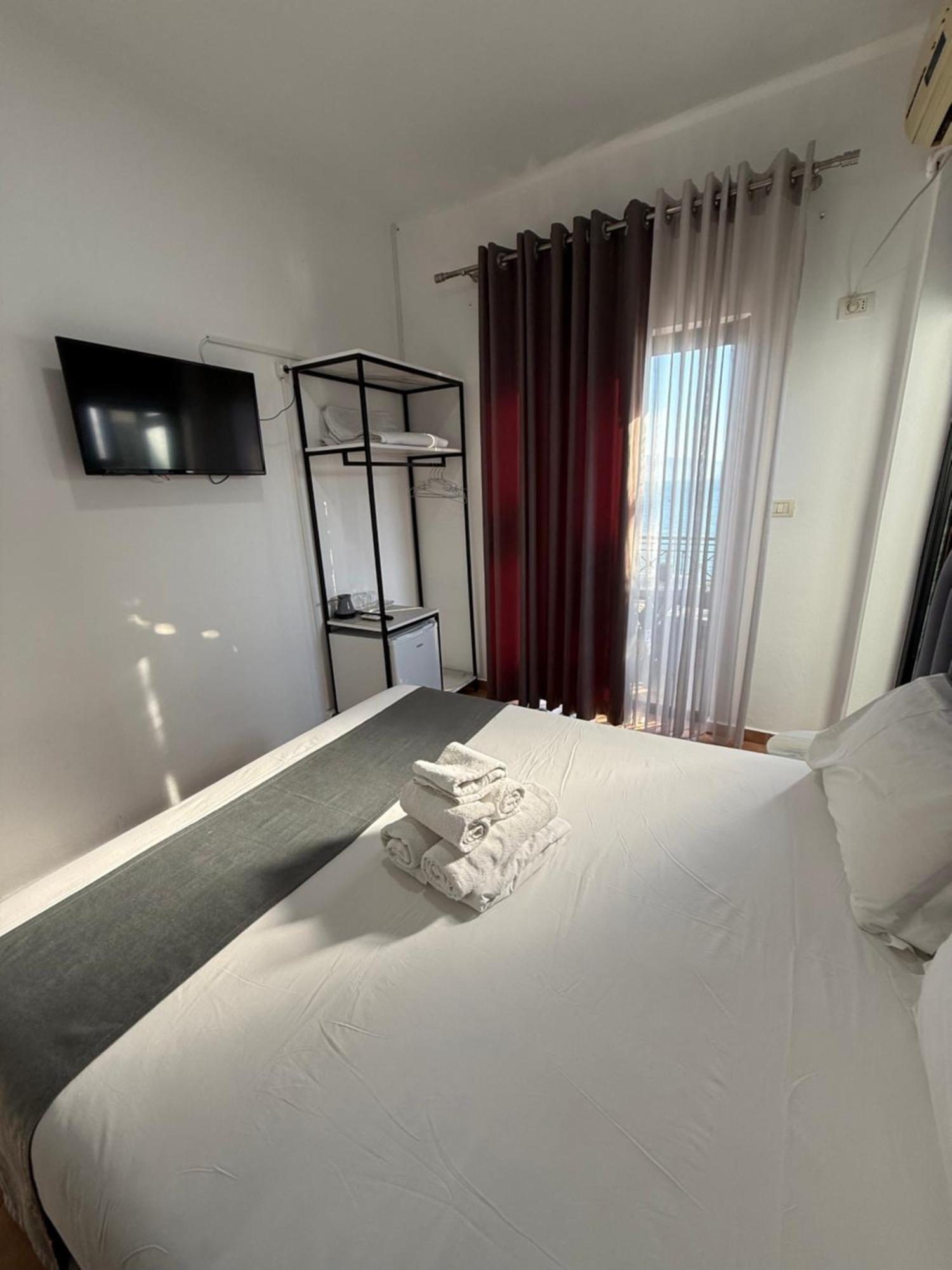 Hotel Summer Sarandë Exteriér fotografie